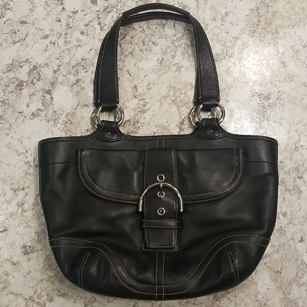 Coach black shoulder handbag